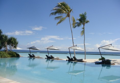 Maldives - The Constance Halaveli Pool
